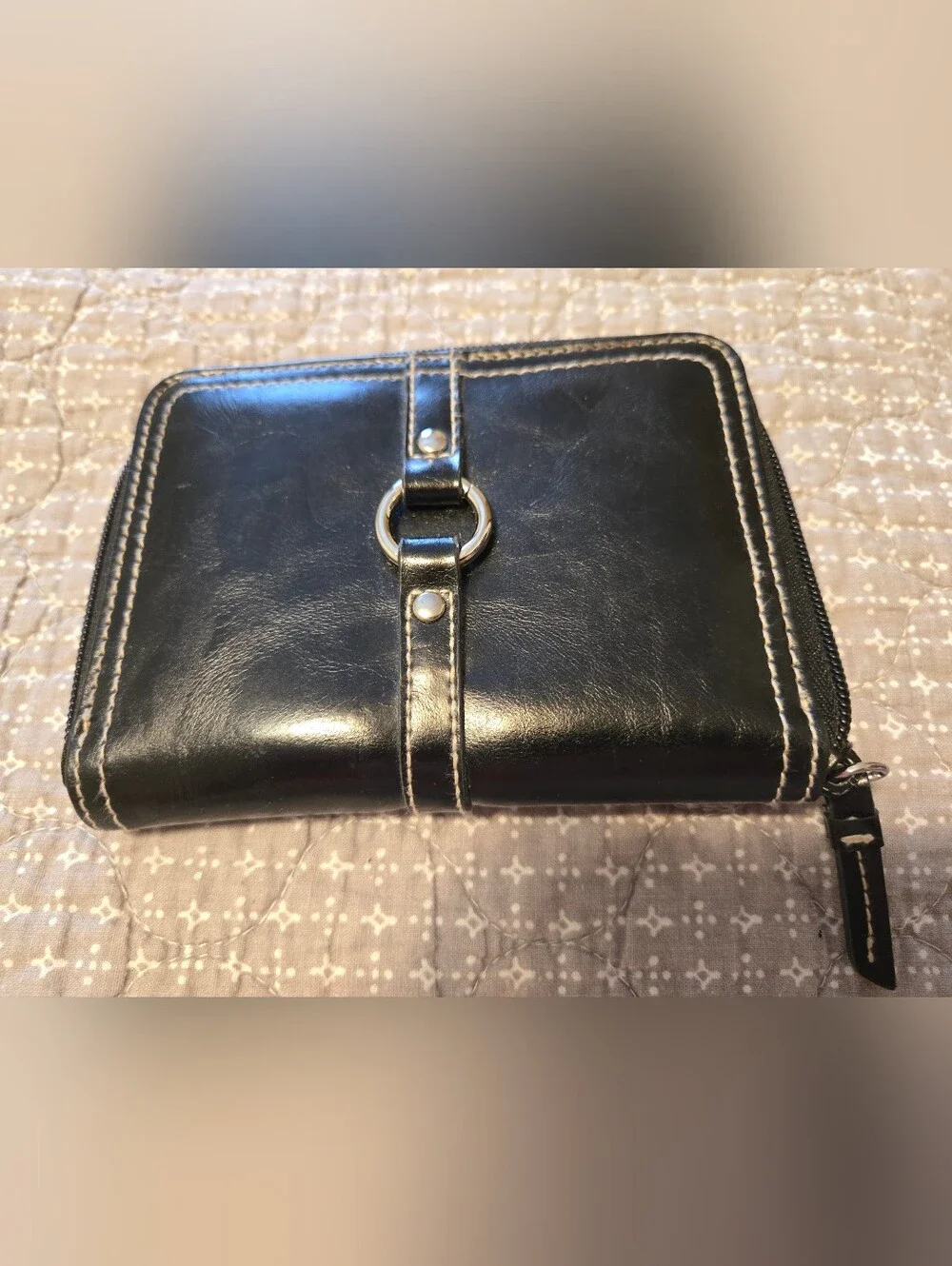 Black Women's Leather Wallet with Silver Ring Accent